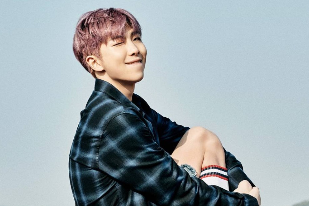 «Мы просто очень милые»: RM из BTS объяснил популярность бойз-бэнда