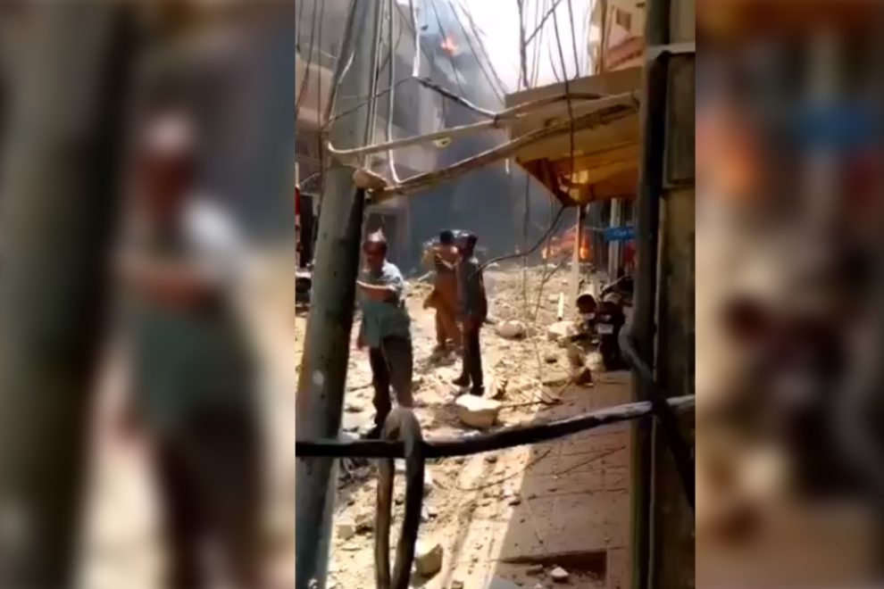В сети появилось видео падения самолета в Пакистане