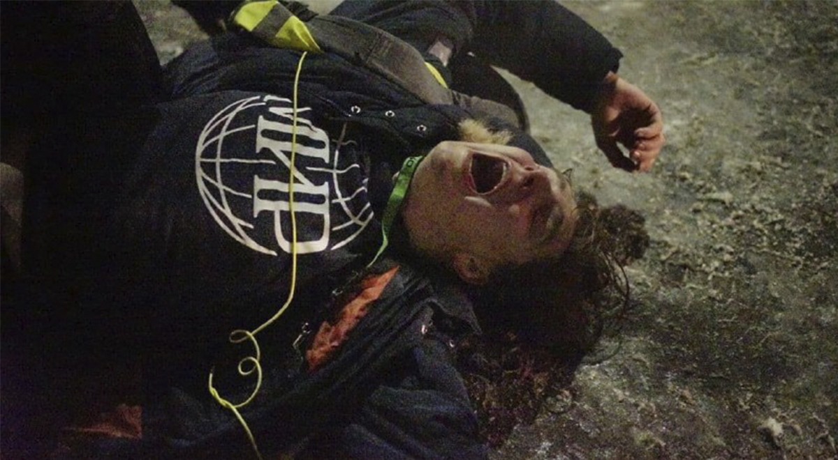 В Москве ОМОН избил журналиста дубинкой по голове