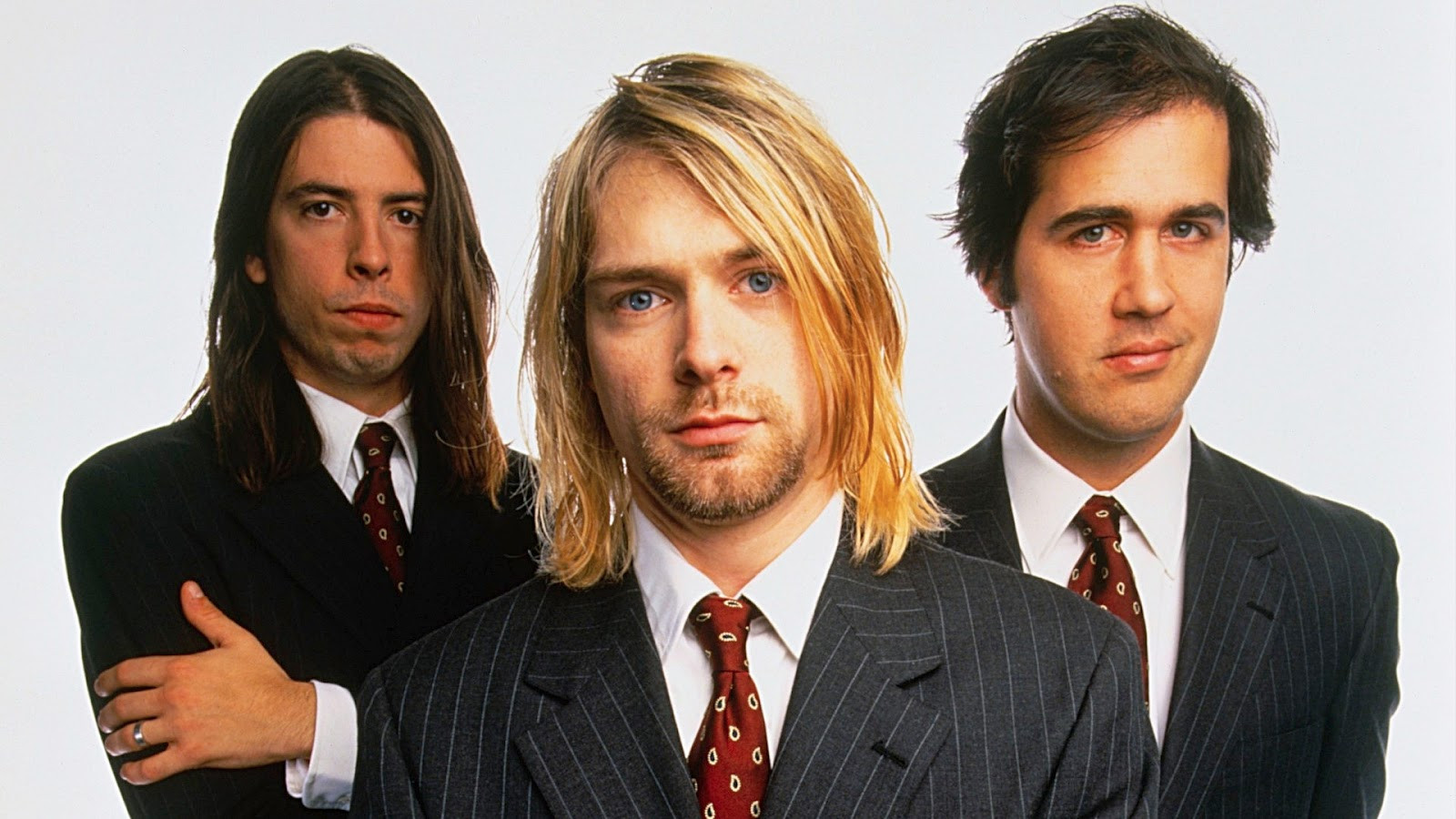Культовый скандал: мальчик с обложки альбома Nirvana вырос и теперь подаёт на группу в суд