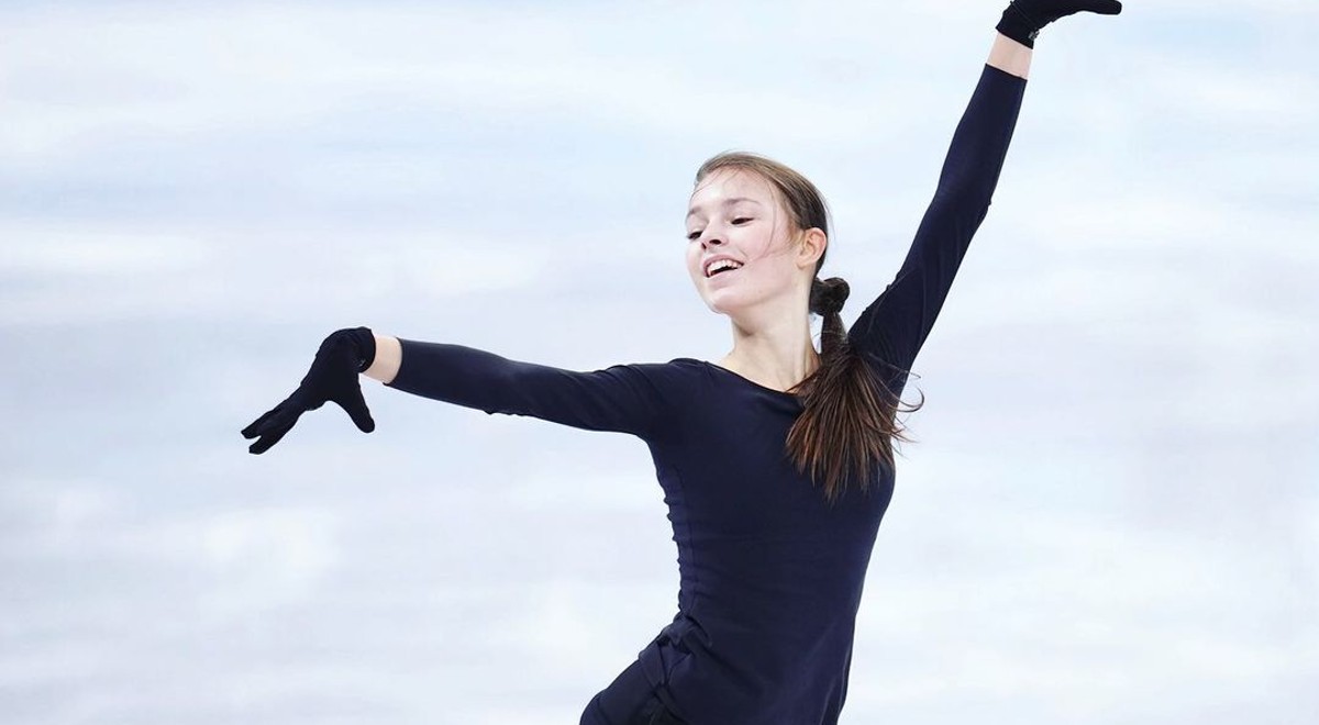 Россия победила, но не Камила Валиева: Анна Щербакова стала олимпийской чемпионкой по фигурному катанию