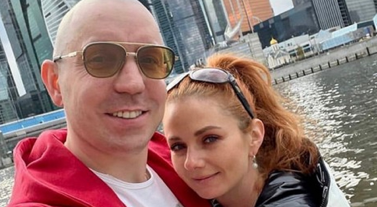 «Страховка дорогая»: Лена Катина отчитала онкобольного мужа за то, что он подарил ей машину за 30 миллионов
