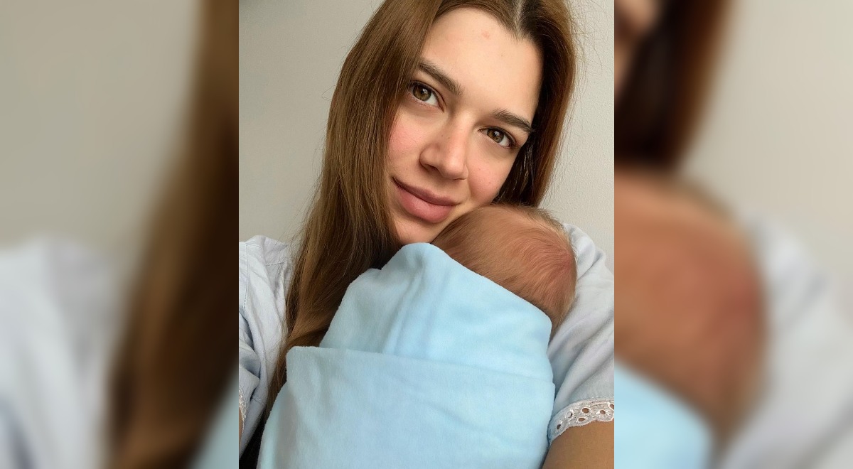 Чемпионка мира по художественной гимнастике Александра Солдатова родила сына