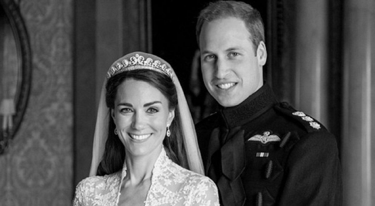 На фоне новости об онкологии Миддлтон принц Уильям опубликовал черно-белую фотографию с Кейт